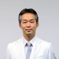 西山 崇比古