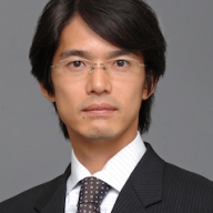 湯浅 慎介
